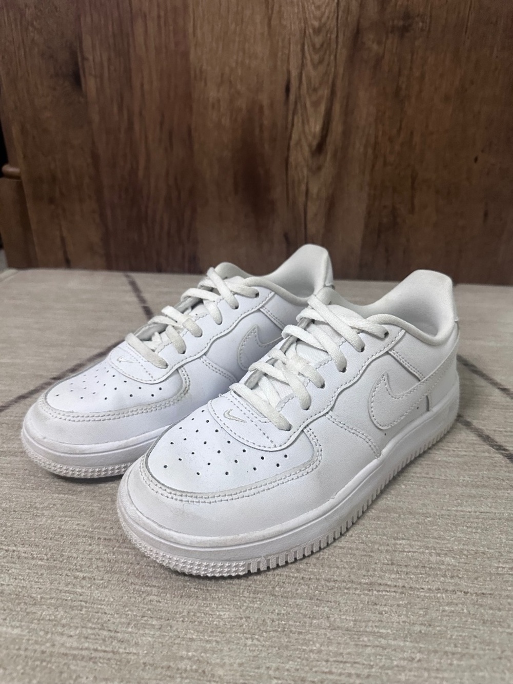 Youth Size 3 White Nike Air Force 1 Low Lace